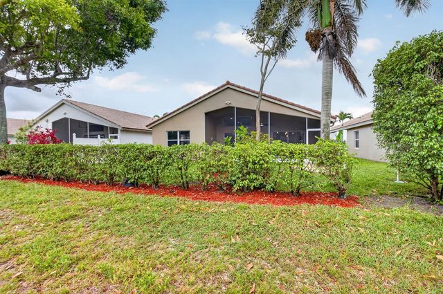 5891 Royal Isles Boulevard, Boynton Beach, FL 33437