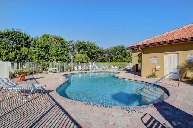 5891 Royal Isles Boulevard, Boynton Beach, FL 33437