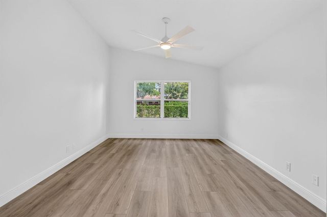 5891 Royal Isles Boulevard, Boynton Beach, FL 33437