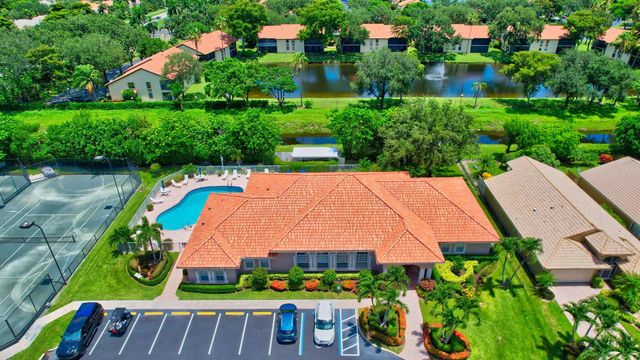 5891 Royal Isles Boulevard, Boynton Beach, FL 33437