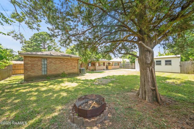 302 Maple Drive, Lafayette, LA 70506