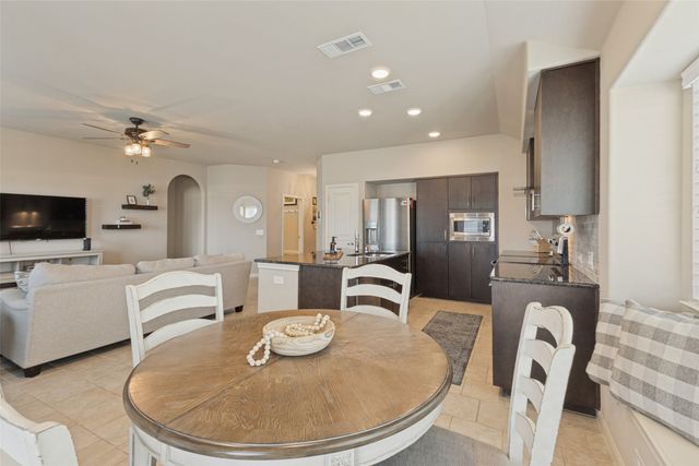 573 Providence Place, Lavon, TX 75166
