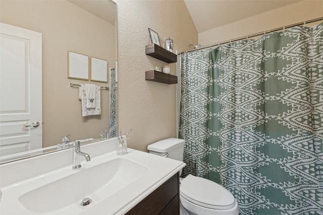 573 Providence Place, Lavon, TX 75166