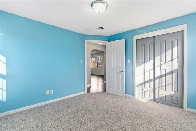 2970 N 58th Street, Kansas City, KS 66104