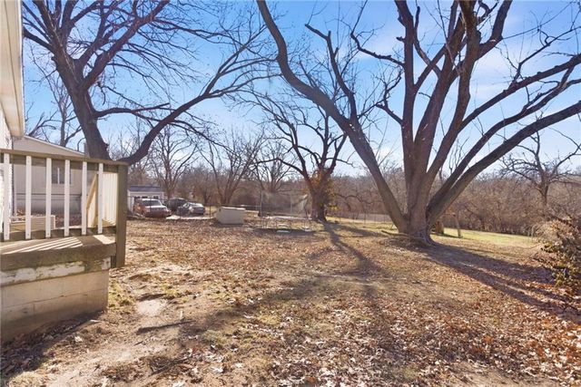 2970 N 58th Street, Kansas City, KS 66104