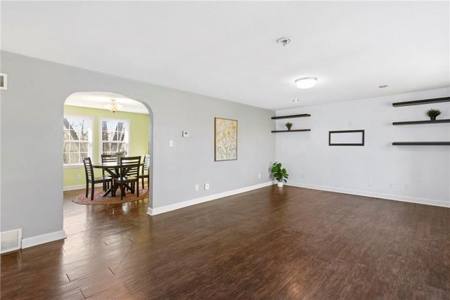 2970 N 58th Street, Kansas City, KS 66104