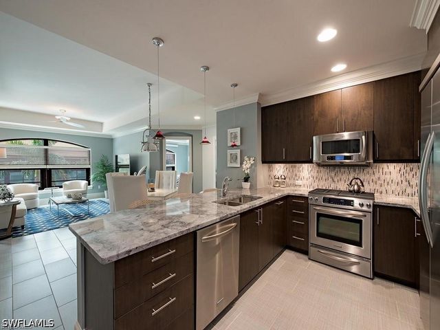 9123 Strada PL 7306, Naples, FL 34108