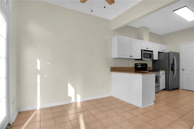 821 Oak Springs CT, Newport News, VA 23602