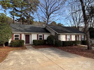 179 Isle Of Pines Road, Mooresville, NC 28117