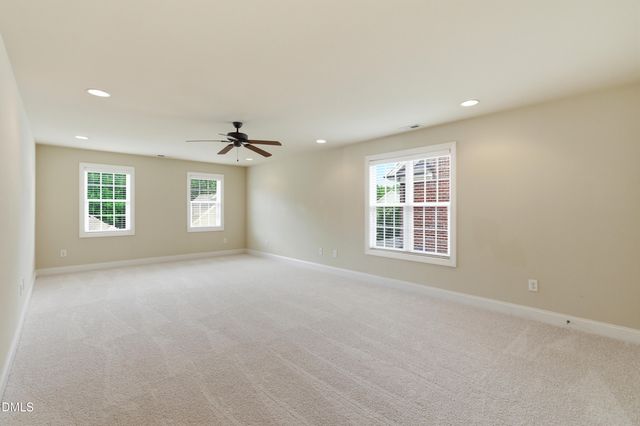 402 Village Loop Drive, Apex, NC 27502