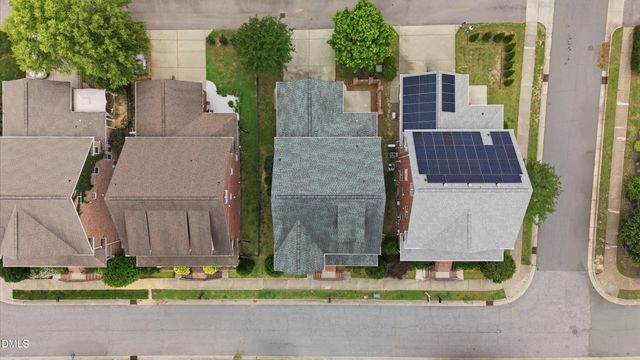 402 Village Loop Drive, Apex, NC 27502