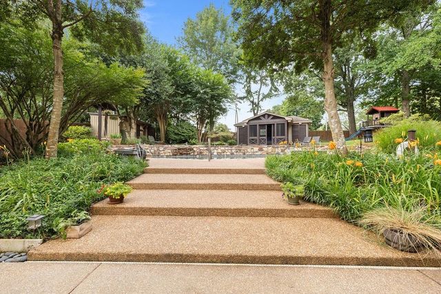 8627 HAVENHURST DR, Germantown, TN 38138