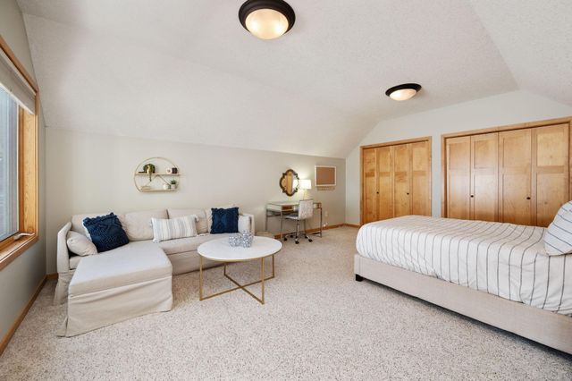 19125 Harmony Avenue, Rogers, MN 55374