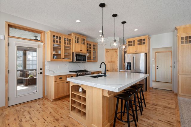 19125 Harmony Avenue, Rogers, MN 55374