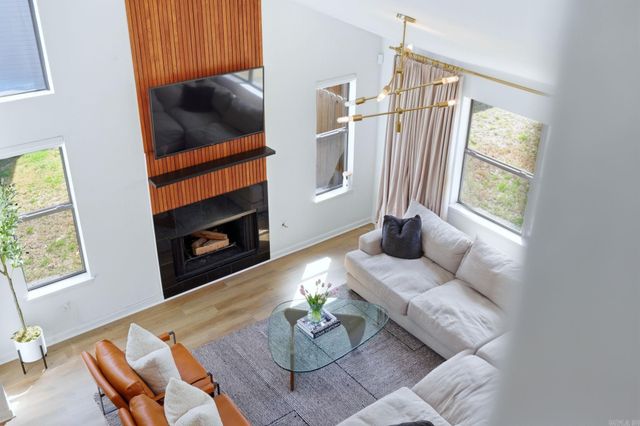 8 Willow Oak Court, Little Rock, AR 72211