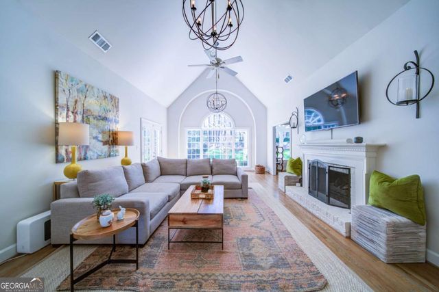 757 Terrell Crossing SE, Marietta, GA 30067