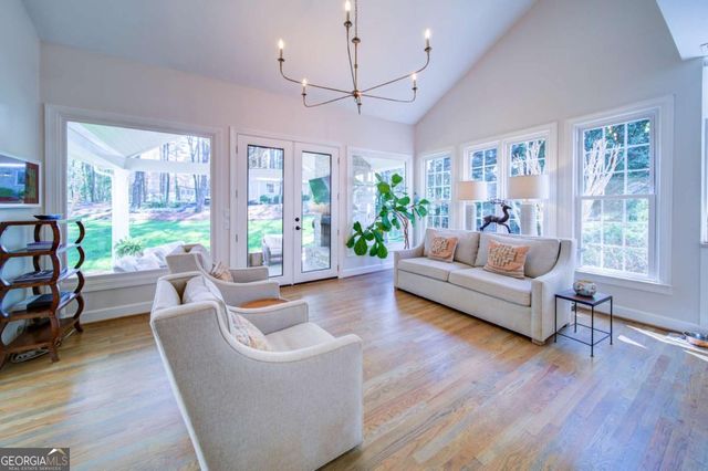 757 Terrell Crossing SE, Marietta, GA 30067