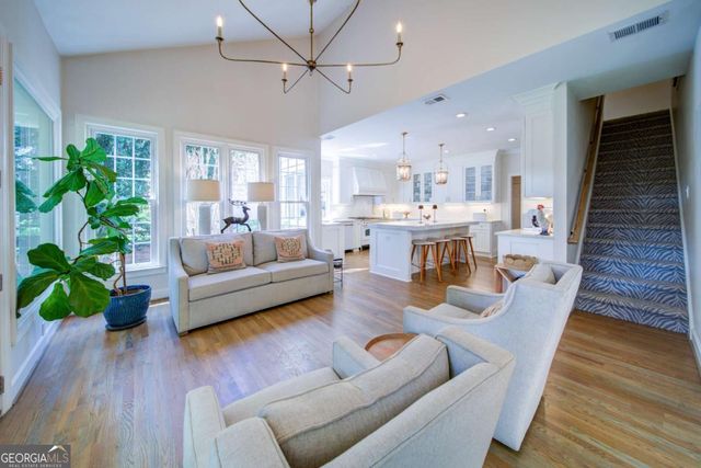 757 Terrell Crossing SE, Marietta, GA 30067