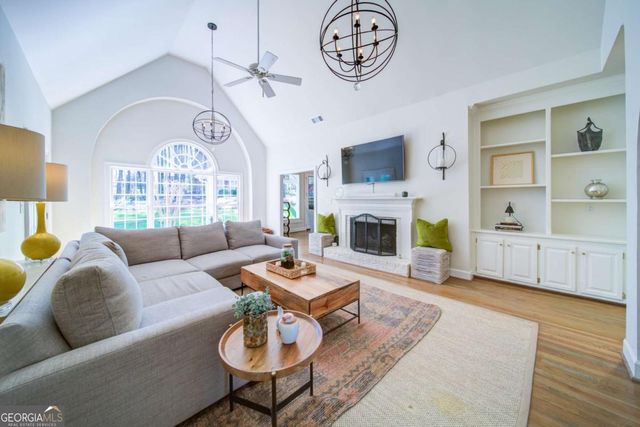 757 Terrell Crossing SE, Marietta, GA 30067