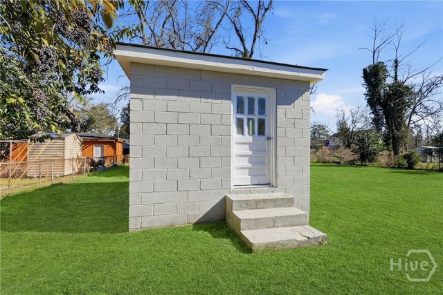 4124 4th Street, Savannah, GA 31408