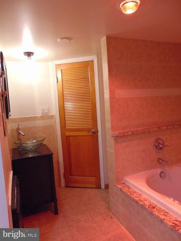 322 E CHURCH ST, Blackwood, NJ 08012