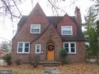 322 E CHURCH ST, Blackwood, NJ 08012