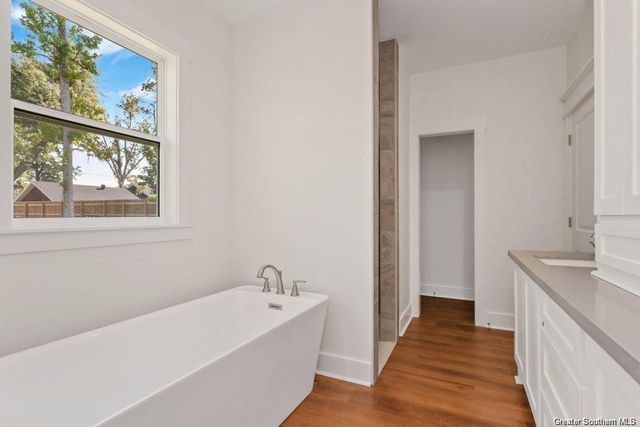 2121 Aubrianna Lane, Sulphur, LA 70663