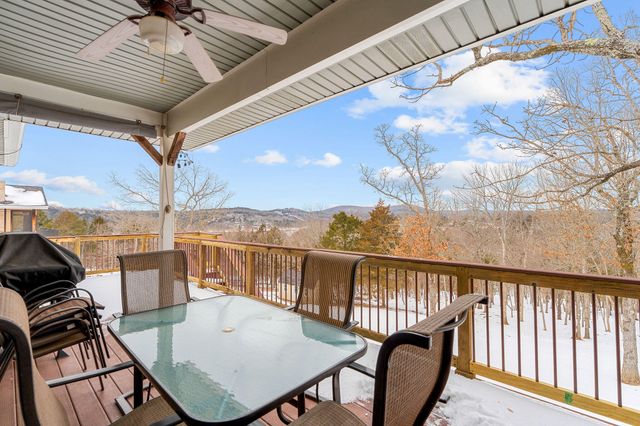 21 Tall Cedar Lane, Reeds Spring, MO 65737