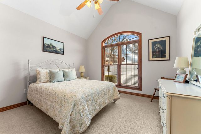 21 Tall Cedar Lane, Reeds Spring, MO 65737