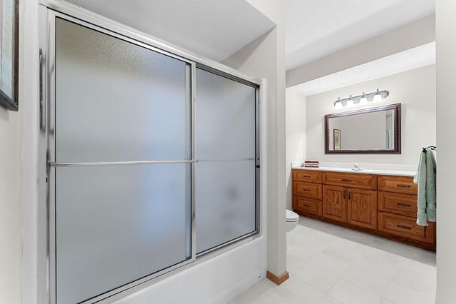 21 Tall Cedar Lane, Reeds Spring, MO 65737