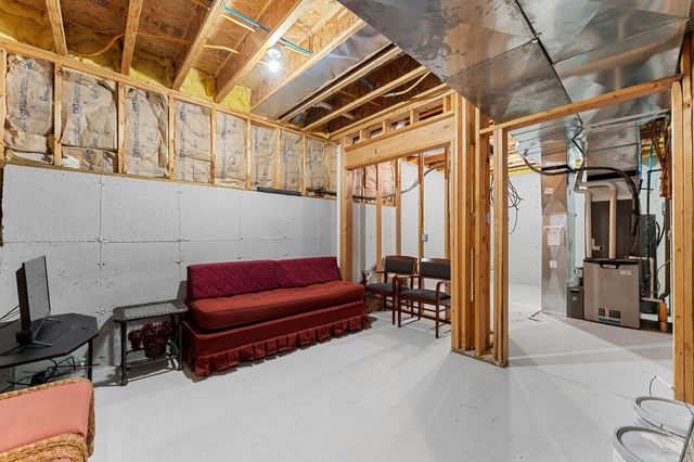 21 Tall Cedar Lane, Reeds Spring, MO 65737