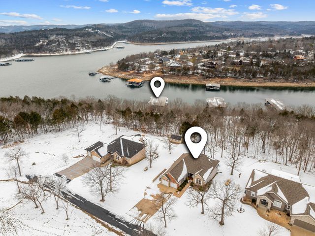 21 Tall Cedar Lane, Reeds Spring, MO 65737