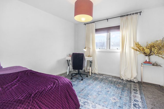 1691 Ruby Court, Hobart, IN 46342