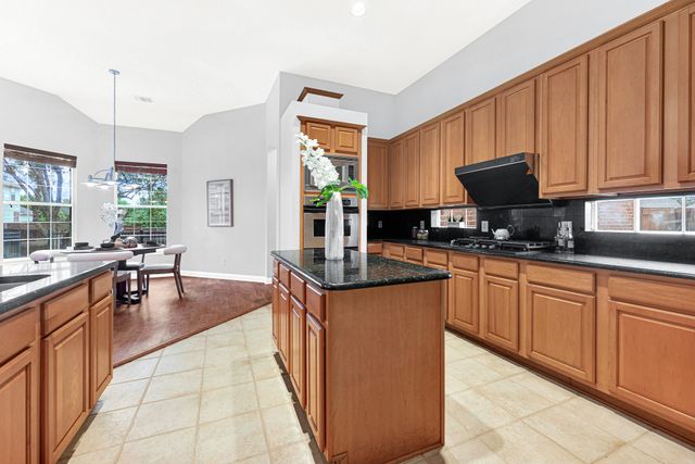 4433 Creekbend Circle, Richardson, TX 75082
