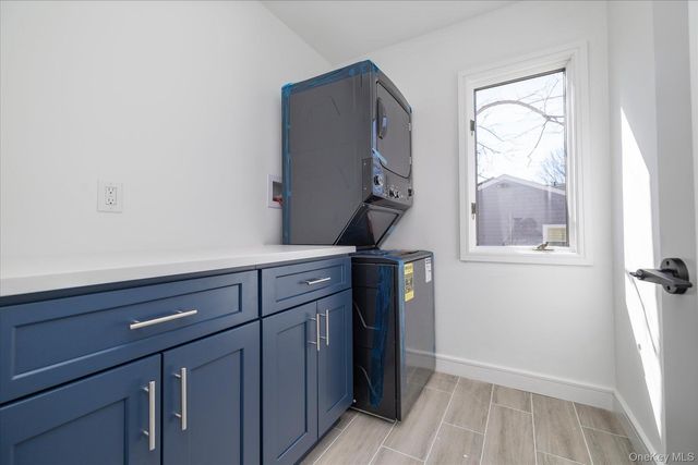 217 Hempstead Avenue, Malverne, NY 11565