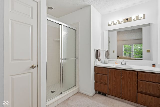 7762 Park North Lake Drive, Indianapolis, IN 46260