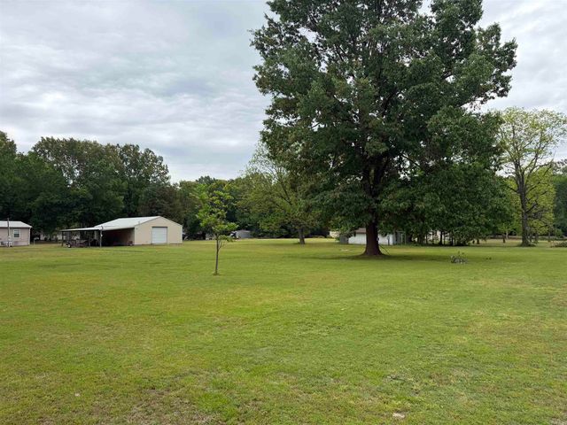 300 E Willis, Georgetown, AR 72143