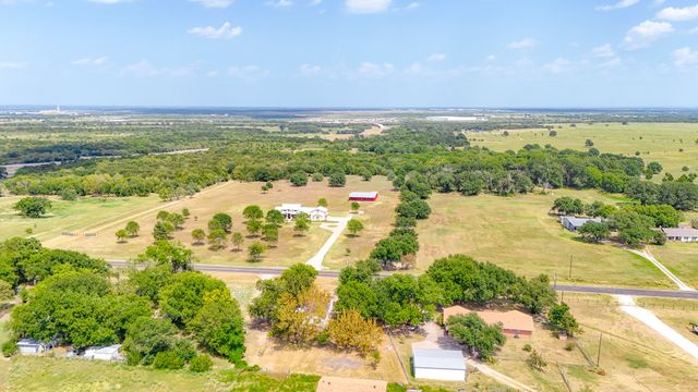 216 N Spikes Road, Corsicana, TX 75110