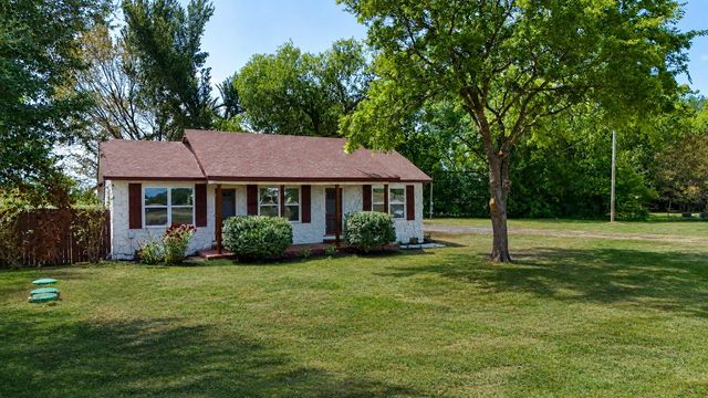 216 N Spikes Road, Corsicana, TX 75110