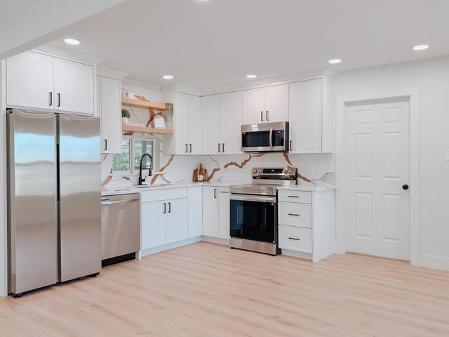 216 N Spikes Road, Corsicana, TX 75110