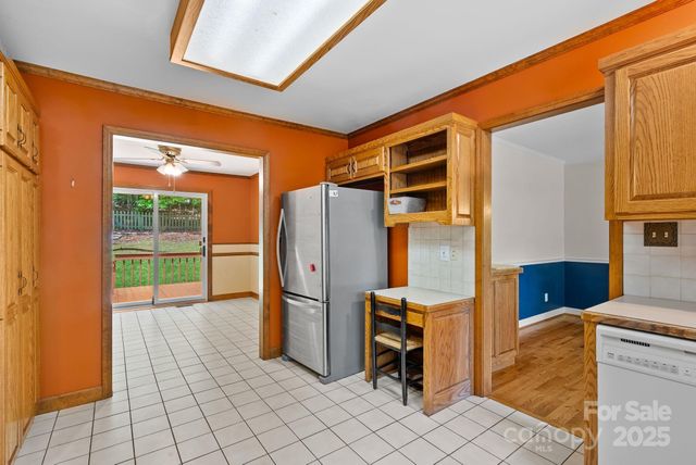 304 La Foret Drive, Morganton, NC 28655