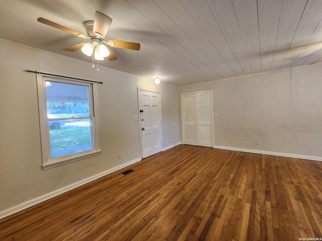 554 LEE ST, New Braunfels, TX 78130