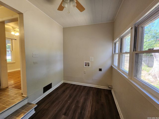 554 LEE ST, New Braunfels, TX 78130