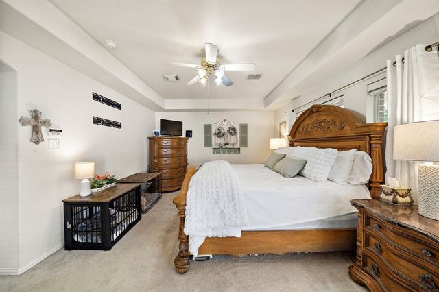 2704 Pebble Creek Drive, Pearland, TX 77581