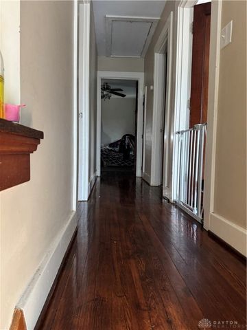 11 Pinehurst Avenue, Dayton, OH 45405