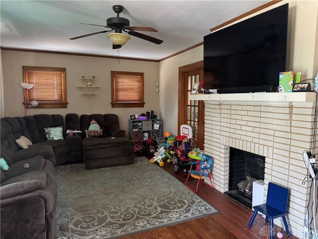 11 Pinehurst Avenue, Dayton, OH 45405