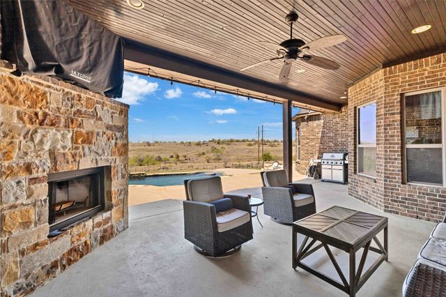 10301 Los Rios Drive, Fort Worth, TX 76179