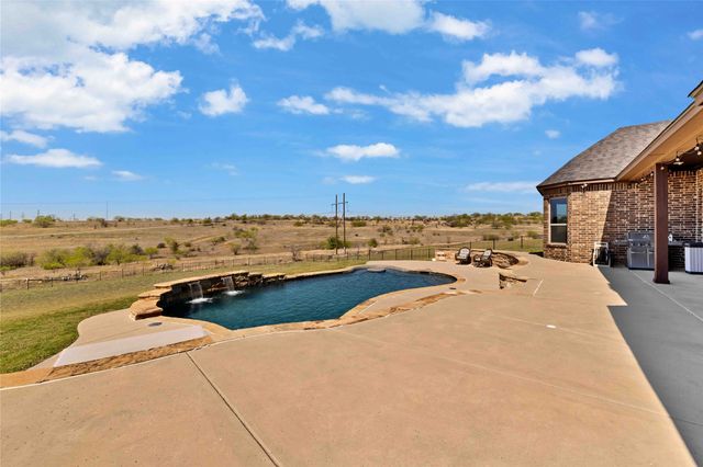 10301 Los Rios Drive, Fort Worth, TX 76179