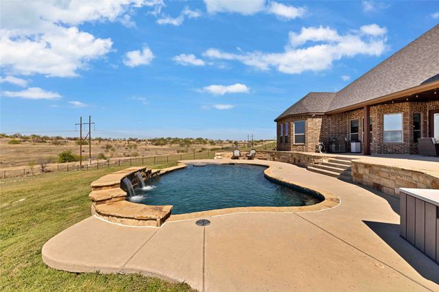 10301 Los Rios Drive, Fort Worth, TX 76179