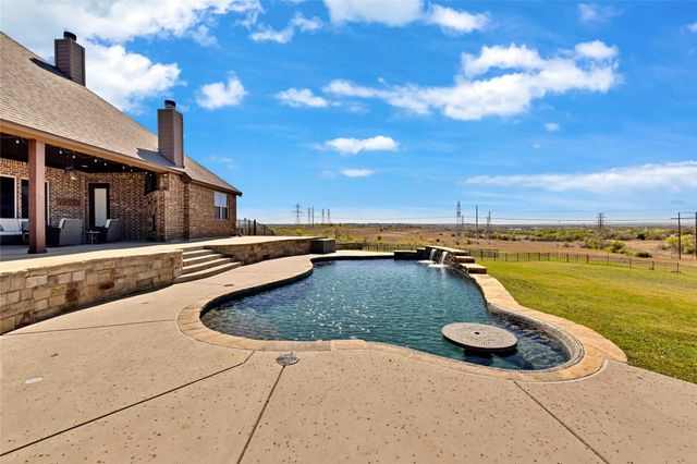 10301 Los Rios Drive, Fort Worth, TX 76179